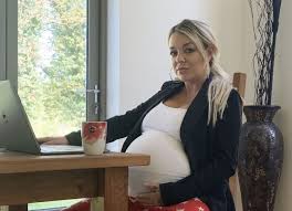 Sheridan smith, obe (born 25 june 1981) is an english actress, singer, and presenter. Viewers Praise Sheridan Smith For Her Performance In Isolation Stories