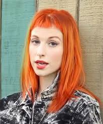 Bang bang into the room. Hayley Williams Orange Baby Bangs Hairstyle Steal Her Style