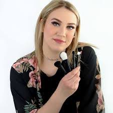 Haley Mcmahon's Instagram, Twitter & Facebook