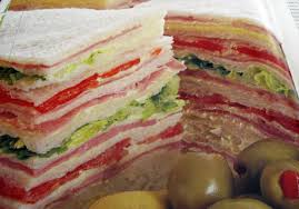 Sandwiches De Miga Skinny Bread Opposite Of Italian Totally Different Taste Very Good Sandwiches De Miga Sandwiches De Desayuno Sandwiches Gourmet