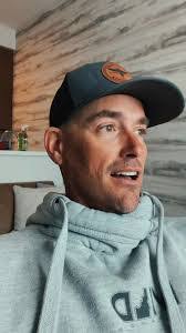 Theresa Mcsherry's Instagram, Twitter & Facebook