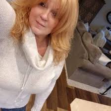 Becky Ellis (becellis)