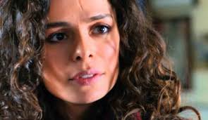 Özge özpirinçci (born 1 april 1986) is a turkish television and movie actress. Ozge Ozpirincci Nin Fotografi Sasirtti Magazin Haberleri Haber7