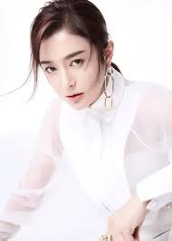 Qin Lan, Zeng Li, Fan Bingbing, count those female celebrities who are  older and more flavorful