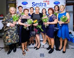 O dojemnou vzpomínku se dagmar havlová podělila na instagramu. Dagmar Havlova A Nominovane Sestry Roky Sestra Roku