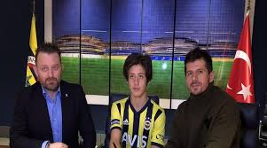 Bu siteyi kullanarak, kullanım şartlarını ve gizlilik politikasını kabul etmiş olursunuz. Fenerbahce Altyapidan Arda Guler Ile Sozlesme Imzaladi Tr Beinsports Com