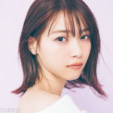 ボブの西野七瀬がオフショルのときにするヘアアレンジって 西野七瀬 与田祐希のヘアアレ 前髪 セルフカット 西野七瀬 メイク 西野七瀬 写真集
