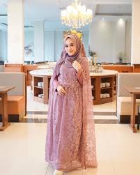 Model baju untuk orang gemuk dan berjilbab. Pola Kaftan Longgar Dan Ayu Buatmu Yang Bosan Pakai Kutubaru Di Acara Kondangan Sahabatmu