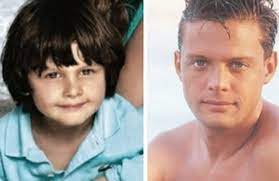 El accidente auditivo de luis miguel y la licencia que se toma su bioserie para narrarlo. El Hijo Mayor De Luis Miguel Ya Tiene 12 Anos Y Es Identico A Su Papa La 100