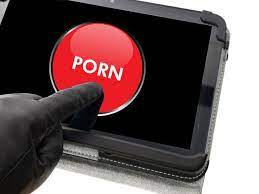 Melihat sebuah film yang berbau pornografi bisa menyebabkan kecanduan. 3 Bahaya Menonton Video Porno Di Android Tekno Liputan6 Com