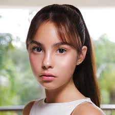 Kendra Kramer's Instagram, Twitter & Facebook