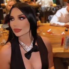 Jess Delaneyvs (@jessdelaneyvs)