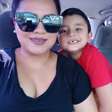 Eres el amor de mi vida ,lo que tanto pedía . Mi compañero de todo !!! Mi  hijo adorado . Gracias por dejarme ser tu mamá . Mi bello Cristian .