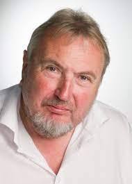 Peter Humphries's Instagram, Twitter & Facebook