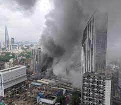 Fifteen engines and 100 firefighters were sent to the south east london station, where the fire had started in garages in the arches of the railway station. 9vjx7fbezew2fm