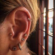 See This Instagram Photo By Bodyelectrictattoo 340 Likes Body Electric Tattoo Body Electric Tragus