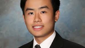 Fontainebleau High School graduates its Class of 2022