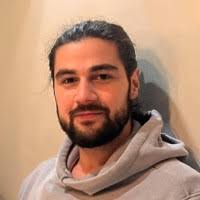 100+ profilů „Kakeh“