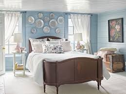Browse our interior rooms and exterior homes for project ideas and paint color schemes. 32 Best Paint Colors For Small Rooms Painting Small Rooms
