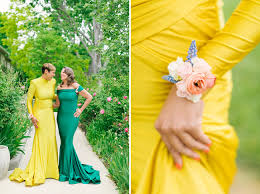 Mother of the bride dress for a beach wedding. Choosing The Best Mother Of The Bride Dress For Her Style