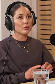 Louise Thompson makes heartbreaking confession saying she 'wasn't a good  mum' and 'wanted to die' after giving birth