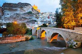 Si quieres un rincón de españa tranquilo al que escaparte unos días, pedraza de la sierra puede ser tu lugar. Los 100 Pueblos Mas Bonitos De Espana Sitios De Espana
