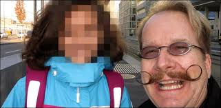 In den Mühlen der Justiz: Wegen Selfie mit Kind unter Pädophilie-Verdacht