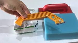 Armoni̇a derz boyasi banyo, tuvalet, mutfak gibi alanlarda. Fayans Derz Yenileme Derz Dolgu Nasil Yapilir Fayans Derzi Nasil Sokulur Derz Kazima Aparati Youtube