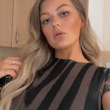 I am in desperate need of help, my son is nearly 4 years old and has been  absolutely terrified of hair cuts since he was very very small. I have  tried absolutely