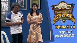 Kawan lola datang ke kampung kalut untuk menjual penapis air kerana dia kurang mendapat tawaran modelling. J K K Musim 4 Episod 12 Youtube
