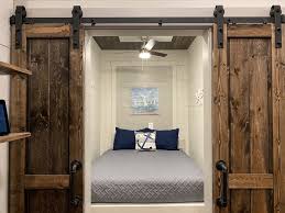 Circle C Cabin Perfect for Cozy Relaxing Retreats