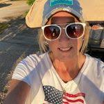 Bobbie Stoddard's Instagram, Twitter & Facebook