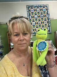 Shop hopping without my bestie at hopper