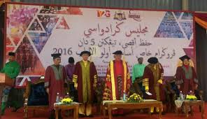 Check spelling or type a new query. Ahmad Zahid Hamidi No Twitter Majlis Graduasi Sm Imtiaz Ulul Albab Disempurnakn Oleh Tyt Yang Dipertua Negeri Melaka Tahniah Kpd Pelajar2 Semoga Berjaya Dunia Akhirat Https T Co 3dfr9sz7vu