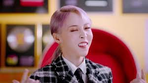 There are various ways you can show support for wheein's upcoming redժ album please see the carrd below . Black And White Plaid Blazer Of Wheein In Mv ë§ˆë§ˆë¬´ Mamamoo Hip Spotern