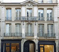 Hotel De Mouy Xviie 31 Rue Dauphine Paris 75006 Architecture Maisons Exterieures Mouvement Moderne