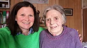 New Farnham-based befriending service seeks volunteers to help reduce  loneliness
