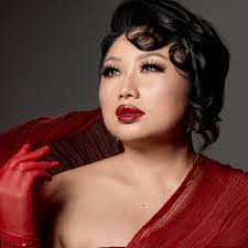 John Lais's Instagram, Twitter & Facebook