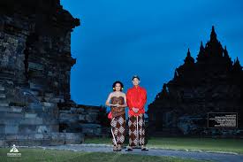 We did not find results for: Foto Prewedding Di Candi Plaosan Lor Explore Tumblr Posts And Blogs Tumgir