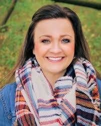 Heather Akers's Instagram, Twitter & Facebook