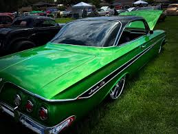 Image result for Emerald Green 1961 Valiant