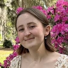 Sandra Roloff's Instagram, Twitter & Facebook