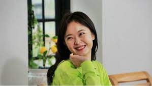 앞서 '런닝맨' 멤버 전소민 씨가 건강상 문제로 약 한 달 시간 동안 방송 활동 중단을 선언했다. ì „ì†Œë¯¼ ëŸ°ë‹ë§¨ ë³µê·€ ìƒˆë¡­ê²Œ íƒœì–´ë‚˜ ë…¸ì»·ë‰´ìŠ¤