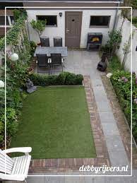 Garden Design Ideas For A Long Narrow Garden Gardendesignideas Small Backyard Gardens Backyard Garden Design Backyard Ideas For Small Yards