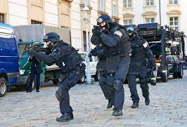 Es war eine riesige beschaffung. Eko Cobra Gewinnt Internationalen Wettkampf