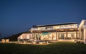 Estate the assets that a person owns when he/she dies. Estate Villa Zaya Nurai Island