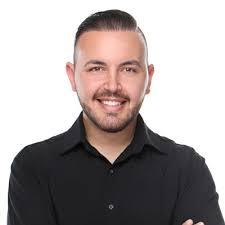 Andrew Matti's Instagram, Twitter & Facebook