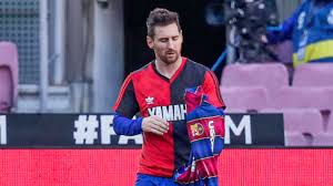 The players travel to pamplona looking for three points that will push them towards the top of the la liga table. Lionel Messi S Tribute To Diego Maradona Vs Osasuna Will Cost Barcelona Around 3 000