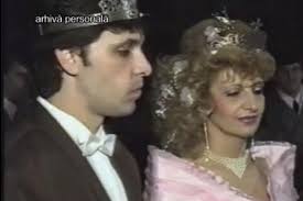 Copilaria ilenei a fost marcata de sărăcie, potrivit bestmusic.ro. Ileana Ciuculete Si A Ascuns Tot Timpul Data Nasterii Care Era AdevÄrata VarstÄ A CantÄreÅ£ei De