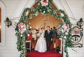 Little Point Clear Fairhope Al Sacred Heart Catholic Chapel Eastern Shore Art Center Fairhope Al Katie Max Farlow Photography Wedding Mass Fairhope Catholic Wedding